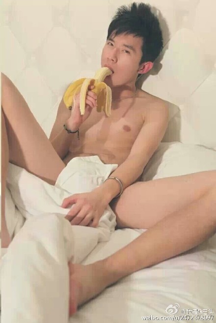935d7ef1jw1epjlfhu4qcj20hs0qkmym.jpg