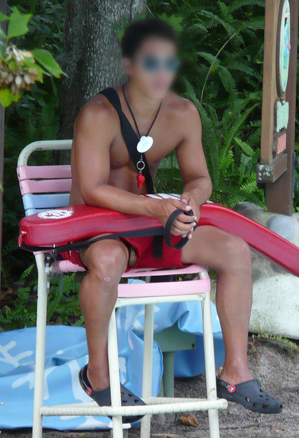 006aAEUIgw1ew9vsyg9jkj30c50hsju6.jpg